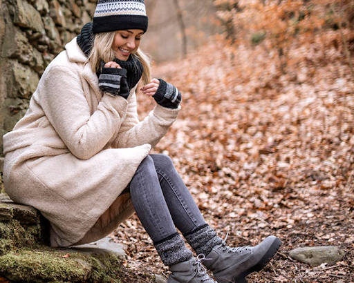 Cozy Up for Winter: Tips to Stay Warm, Comfy, and Fun in the Chillier Months